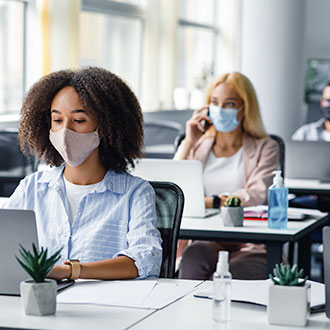 Curso en Prevención y Manejo del COVID-19 en Diferentes Entornos