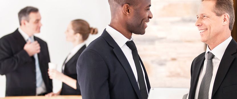 Curso Universitario de Especialización en Protocolo y Comunicación Empresarial e Institucional