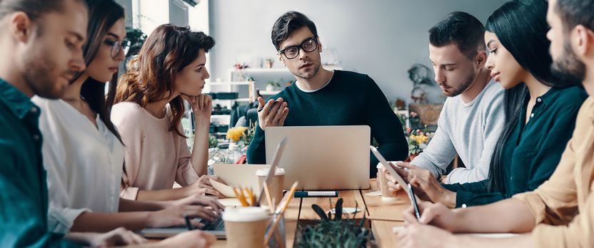 Curso Universitario de Especialización en Liderazgo y Dirección de Organizaciones