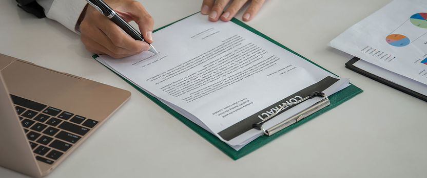 Curso Universitario de Especialización en Principios Básicos y Aplicaciones del Derecho Mercantil