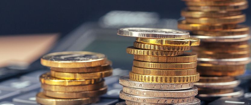 Curso Universitario de Especialización en Análisis y Aplicación de Matemáticas en Finanzas