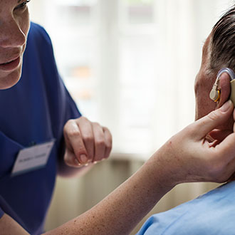 Especialista en Tecnologías Auditivas y Soluciones Protésicas