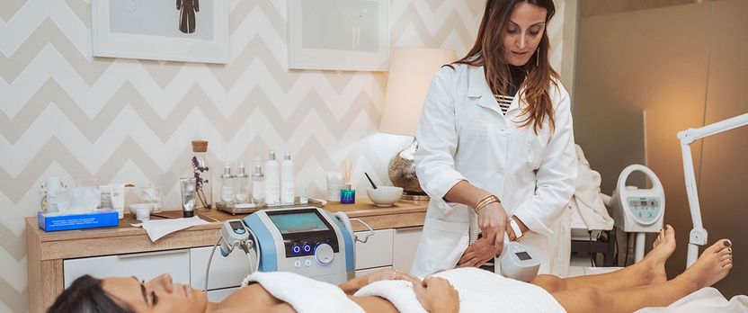 Curso de Desarrollo Profesional en Diseño y Aplicación de Protocolos en Tratamientos de Estética