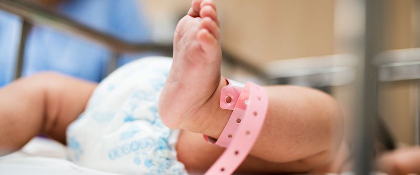 Curso Universitario de Especialización en Salud y Cuidados del Recién Nacido