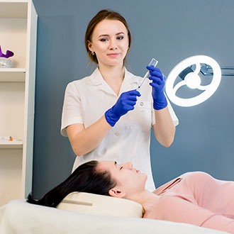 Curso de Desarrollo Profesional en Higiene y Tratamientos Estéticos de las Alteraciones Capilares