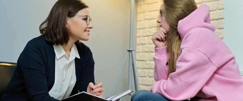 Curso Universitario de Especialización en Mantenimiento y Rehabilitación Psicosocial de Personas Dependientes