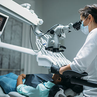 Curso Universitario de Especialización en Cirugía Oral e Implantología
