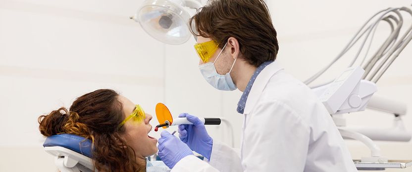 Curso Superior en Blanqueamiento Dental