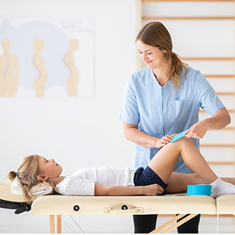 Curso Universitario de Especialización en Principios de Fisioterapia en Pediatría