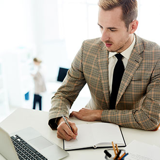 Curso Universitario de Especialización en Documentalista