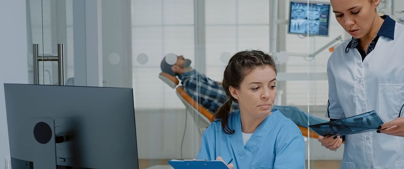 Curso Universitario de Especialización en Desarrollo de Competencias Comunicativas en el Sector Salud