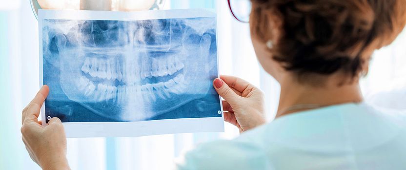 Curso en Abordaje y Manejo Clínico de las Patologías Periodontales