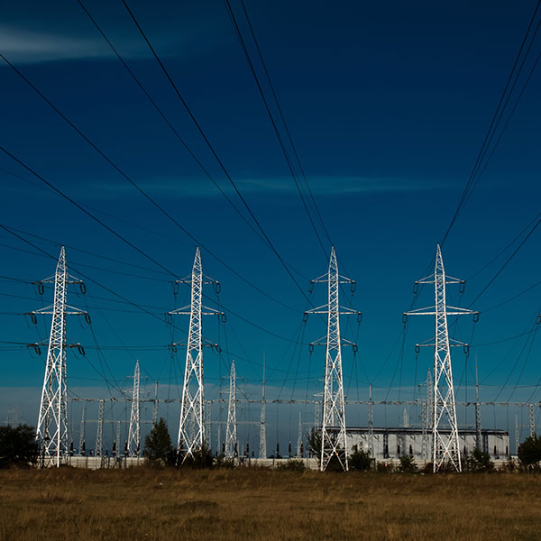 Máster en Desarrollo de Proyectos de Redes Eléctricas de Baja y Alta Tensión