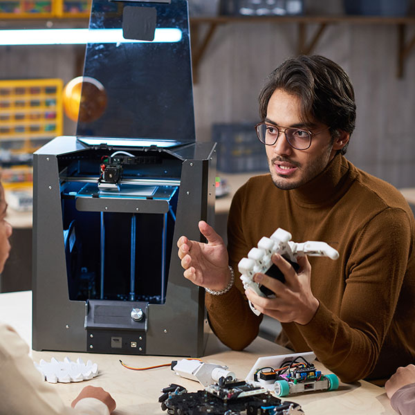 Curso Superior en Inteligencia Artificial y Mecatrónica