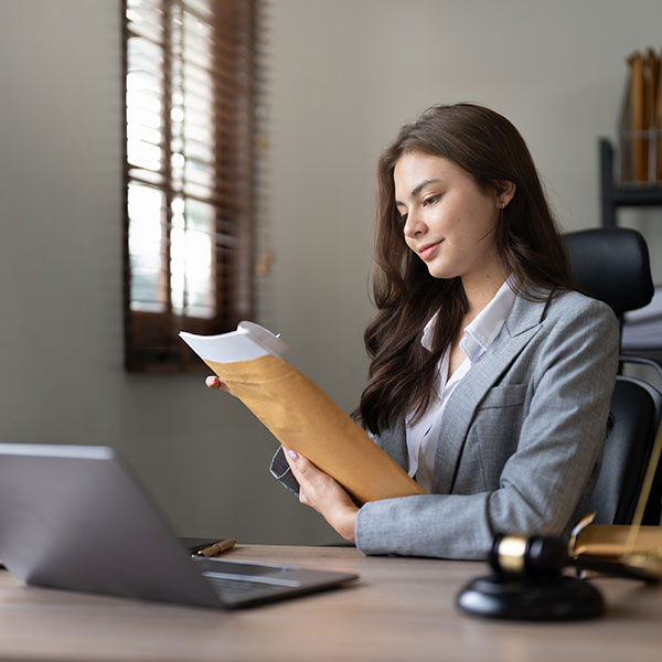 Curso en Técnicas de Preservación y Mantenimiento de Documentos Históricos
