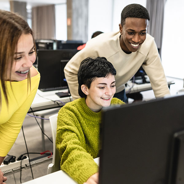 Curso Superior en Feminismo