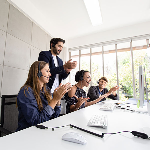 Curso de Desarrollo Profesional en Servicio de Excelencia al Cliente en Entornos Aeroportuarios