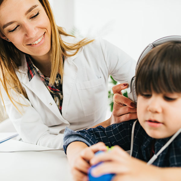 Experto en Diagnóstico y Evaluación Audiológica Avanzada