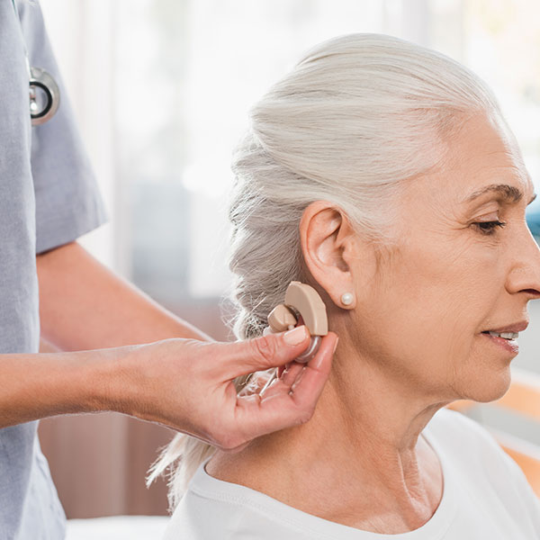 Experto en Innovación y Mantenimiento de Dispositivos Auditivos