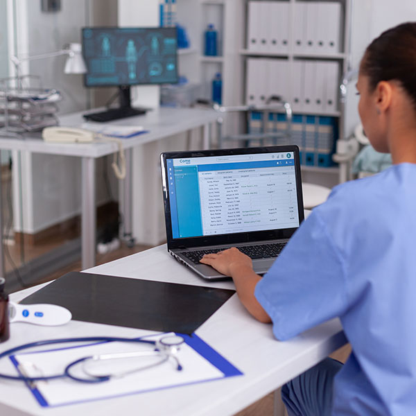 Curso Universitario de Especialización en Documentación en Centros Sanitarios