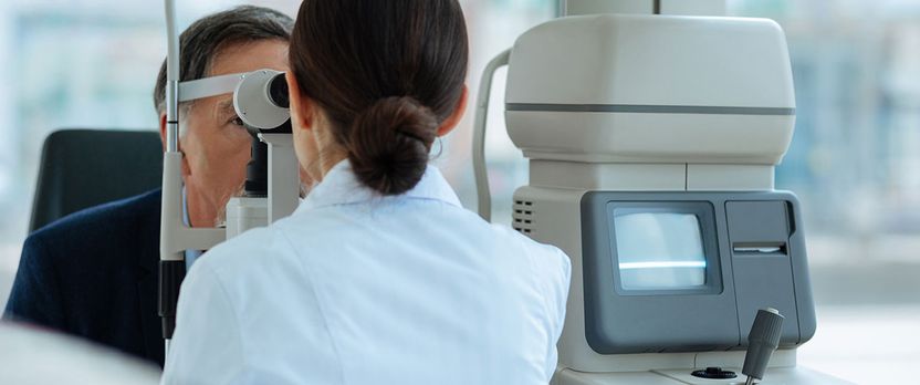 Curso Universitario de Especialización en Óptica y Optometría