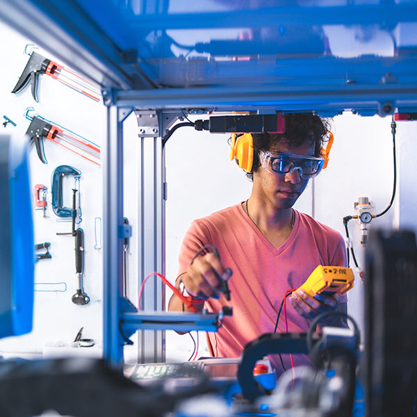 Curso de Desarrollo Profesional en Robótica
