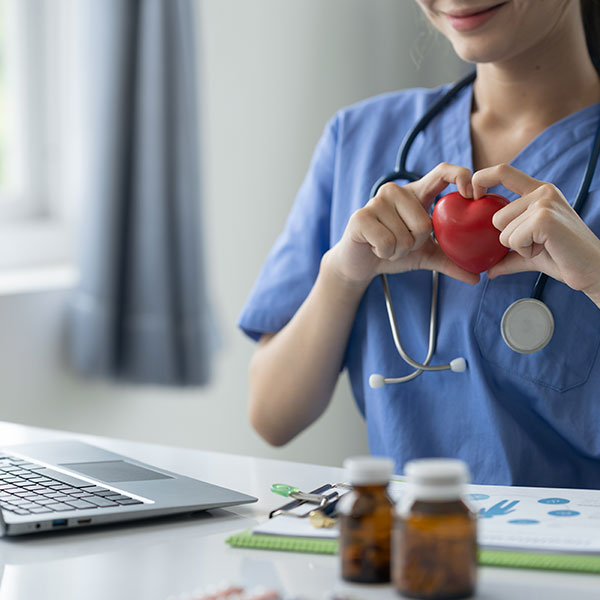 Experto Universitario en Innovación y Eficiencia en la Gestión de Sistemas de Salud