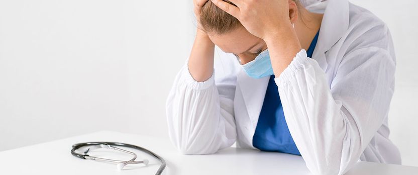 Curso Universitario de Especialización en Gestión del Estrés y Prevención del Burnout en el Ámbito Sanitario