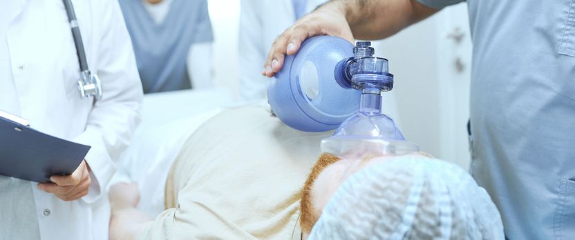 Curso Universitario de Especialización en Procedimientos Clínicos Avanzados en Urgencias, Emergencias y Cuidados Intensivos