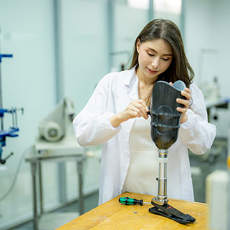 Curso en Técnicas y Procesos en la Fabricación de Ortesis y Prótesis