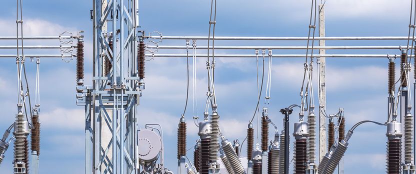 Curso en Redes Eléctricas de Alta Tensión: Fundamentos Técnicos y Documentación de Proyecto