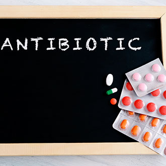 Curso de Desarrollo Profesional en Administración y Manejo de Antibióticos y Antifúngicos