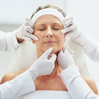 Curso de Desarrollo Profesional en Técnicas Dermoestéticas para el Envejecimiento Cutáneo