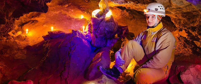 Curso de Desarrollo Profesional en Espeleología y Medio Natural: Técnicas y Prevención