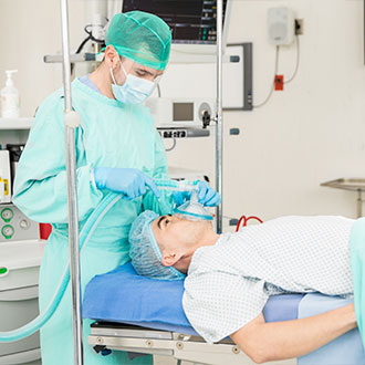 Curso en Cuidados auxiliares de enfermería en quirófano, reanimación y recuperación postoperatoria