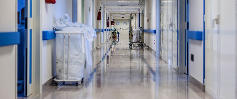 Curso Universitario de Especialización en Técnicas de Cuidado en Diversas Áreas Hospitalarias