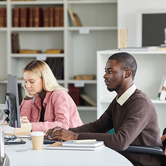 Imagen de Curso Universitario de Especialización en Metodología de Trabajo Social: Infancia y Adolescencia