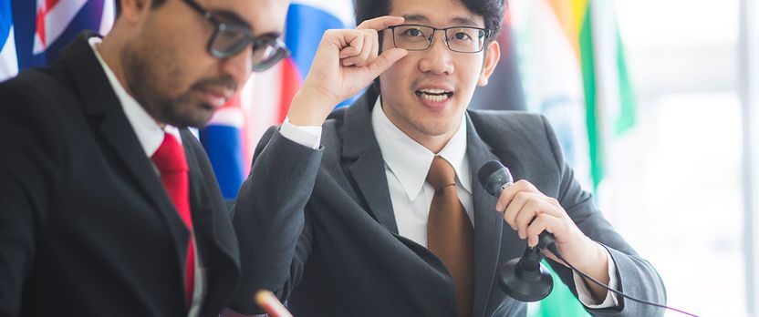 Curso Universitario de Especialización en Protocolo Diplomático Internacional