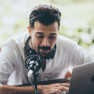 Imagen de Curso Universitario de Especialización en Liderazgo y Gestión de Equipos en Ambientes de Teletrabajo