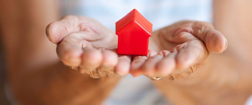 Curso Universitario de Especialización en Fundamentos y Procedimientos del Registro de Propiedades