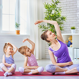 Imagen de Curso Universitario de Especialización en Monitor de Yoga Infantil