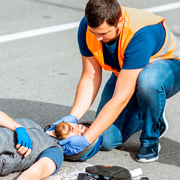 Imagen de Curso Universitario de Especialización en Atención de Emergencias y Primeros Auxilios para Motoristas