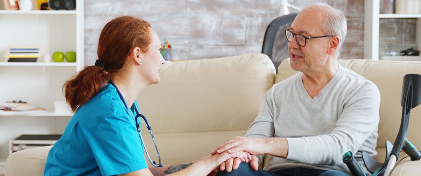 Curso Universitario de Especialización en Fundamentos y Prácticas de Cuidados Auxiliares de Enfermería