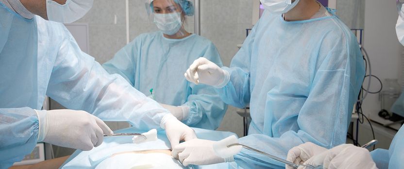 Curso Universitario de Especialización en Atención Cardiovascular de Emergencia, RCP y DEA