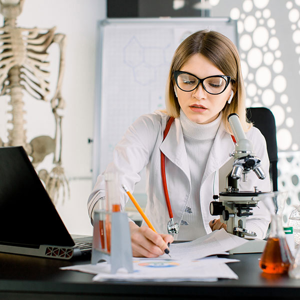 Imagen de Curso en Historia y Contribución de las Mujeres en la Ciencia: Un Enfoque en Igualdad de Género