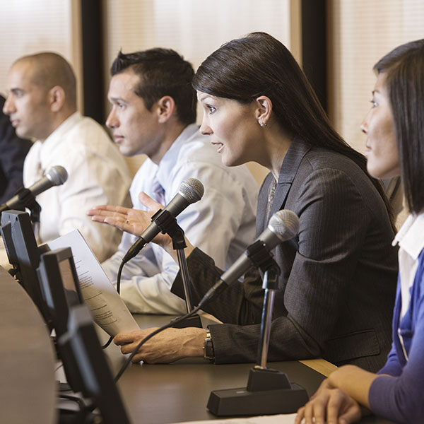 Imagen de Curso Universitario de Especialización en Estrategias y Técnicas de Comunicación en el Ámbito Político