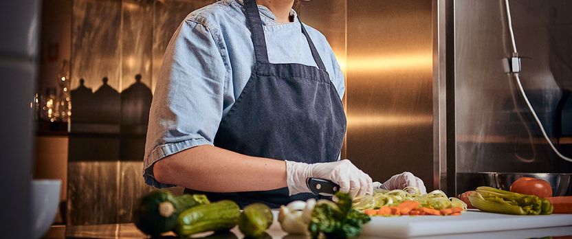 Curso de Desarrollo Profesional en Fundamentos del Servicio de Bar y Atención al Cliente