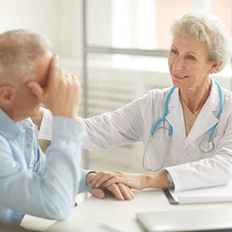 Imagen de Máster de Formación Permanente en Geriatría y Gerontología Avanzada: Manejo Clínico y Cuidado Integral del Anciano