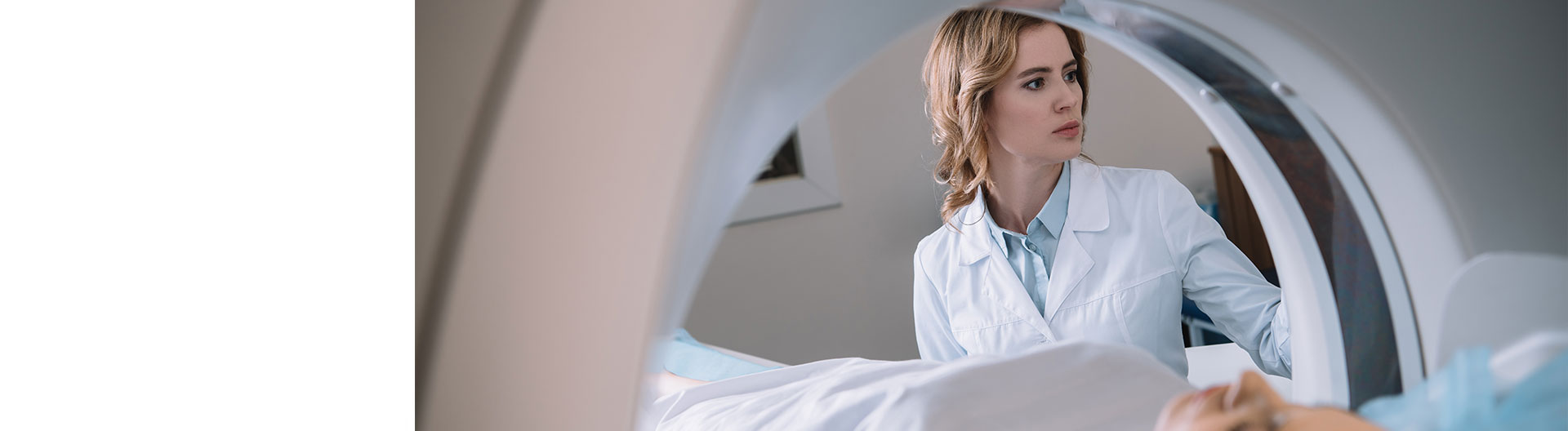 Curso Universitario de Especialización en Fundamentos y Técnicas de Densitometría Ósea